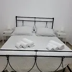 Gio' House *