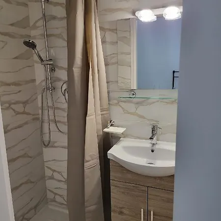 Gio' House 아파트